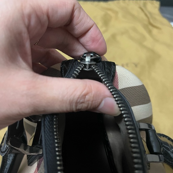 Authentic Burberry Nova Check Bowling Bag - Picture 8 of 13
